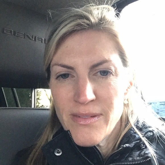 Meet your Posher, Jenna - Picture 1 of 1